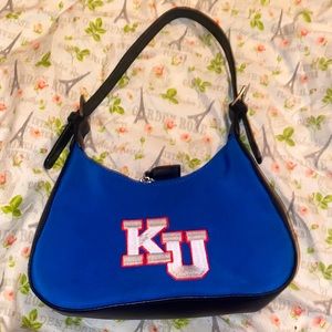 Ku blue hand bag, casual and thrifted.💙